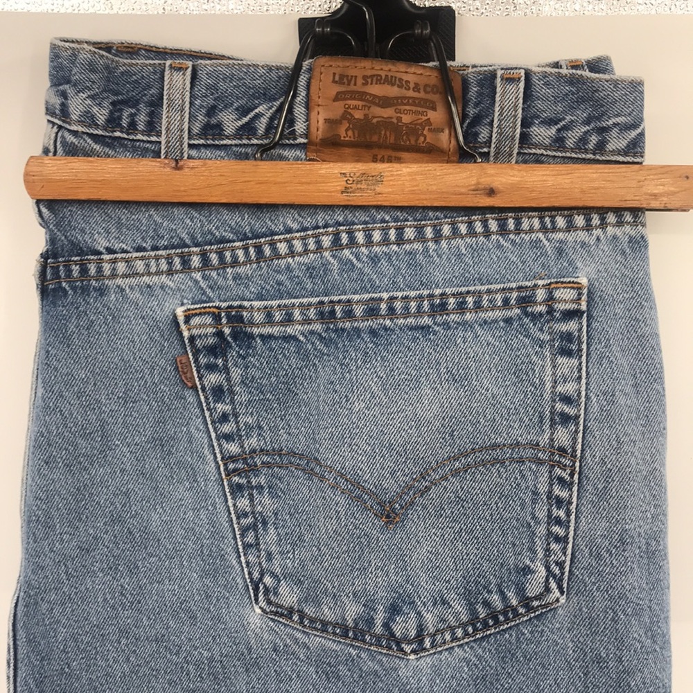 Levi’s 545 Loose Fit Denim Jean 100% Cotton Vintage Comfortable Denim Sz 48 x 32